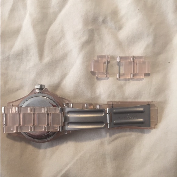 Pink “Toy Watch” Worn 2 times. LIKE NEW! - Picture 4 of 6